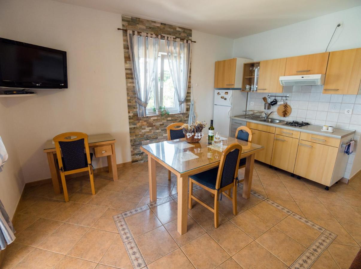 Apartmani Maslina Lun  Exterior foto